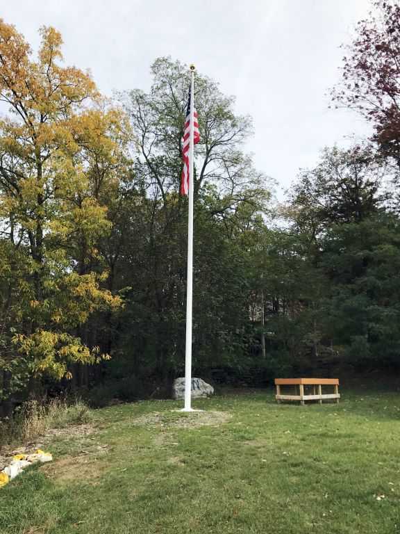 New backyard flagpole (many thanks to Tom Weeks '77 of Fred's Flags)